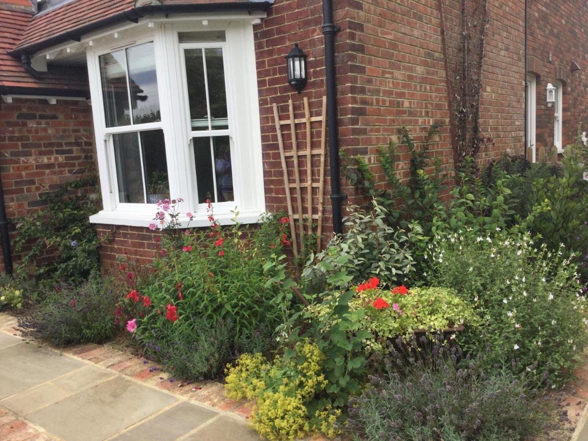 Bed and Breakfast Fair View Marden  Exterior foto